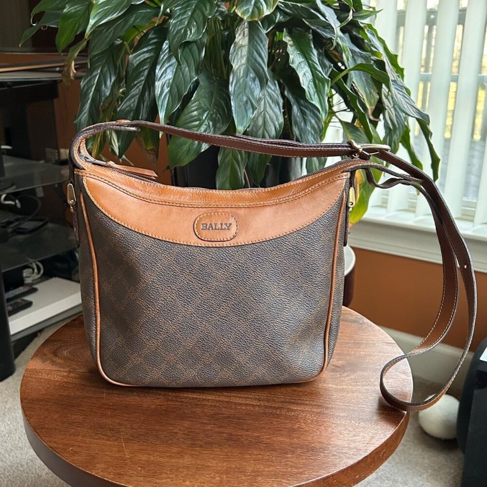 BALLY Zip Top Shoulder Bag Brown, British Tan